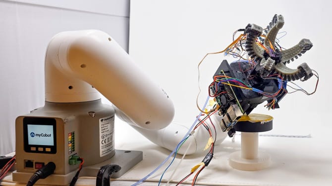 Soft robot gripper judges strawberry ripeness by touch