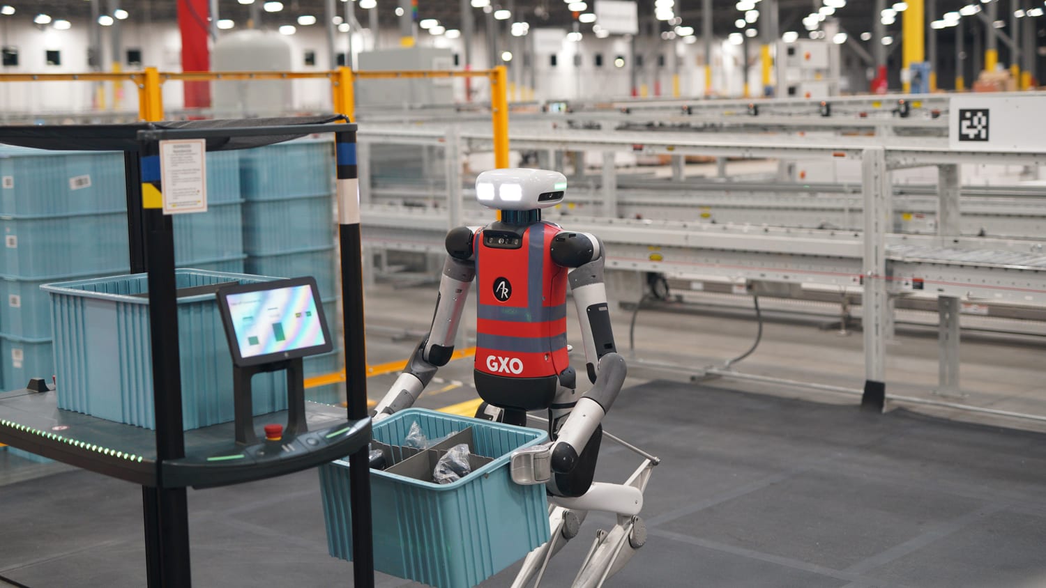 Digit 5 humanoid weighs over 120 kg and sits down near people